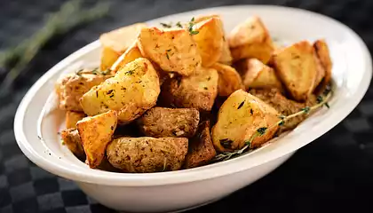 Air-fryer Crispy Thyme Roasted Potatoes